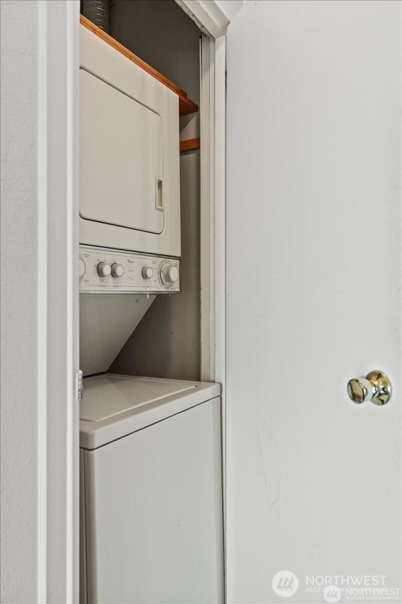 Property photo for 414 Lakeside Avenue S #13, Seattle photo 25