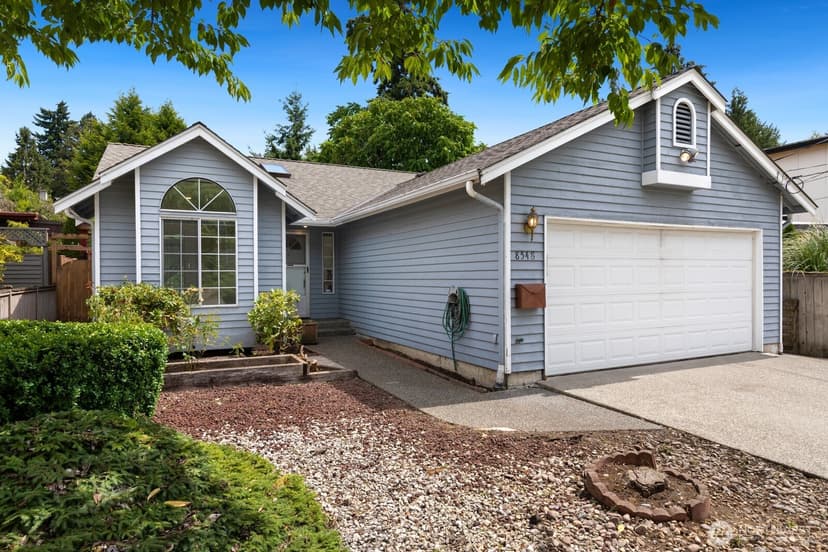 Property photo for 8548 1st Avenue NE, Seattle photo 2