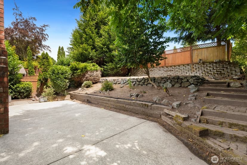 Property photo for 8548 1st Avenue NE, Seattle photo 25