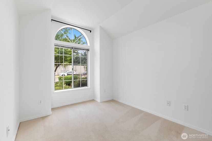 Property photo for 8548 1st Avenue NE, Seattle photo 20