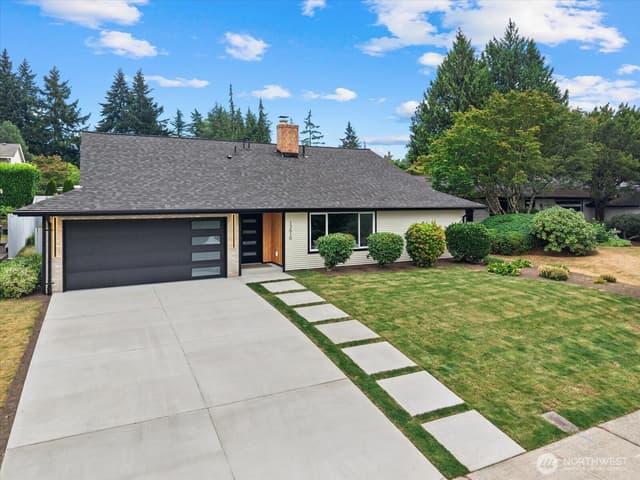 Property photo for 13610 116th Place NE, Kirkland photo 2