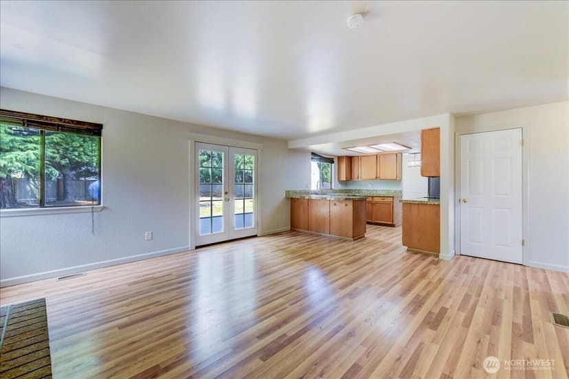 Property photo for 5019 139th Place NE, Marysville photo 15