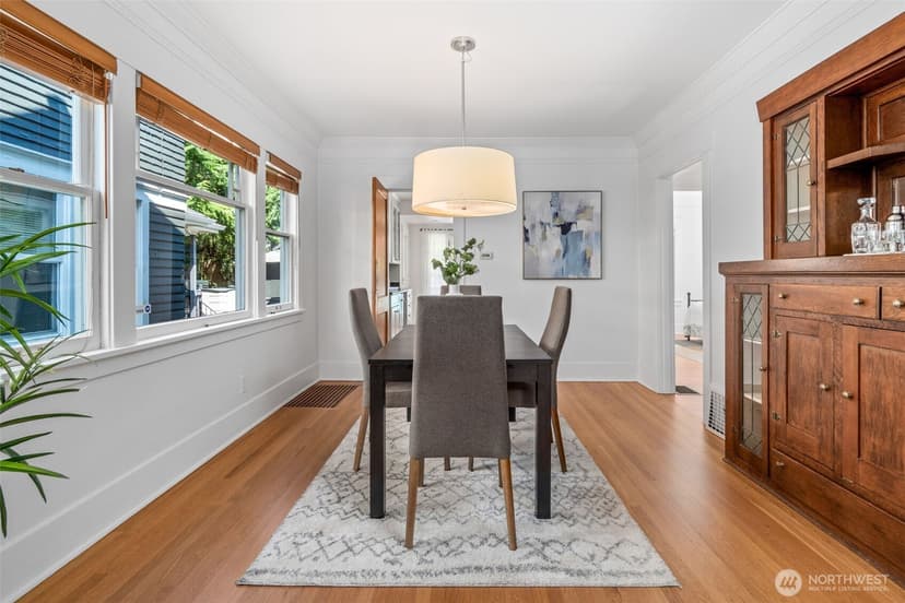 Property photo for 1928 9th Avenue W, Seattle photo 9