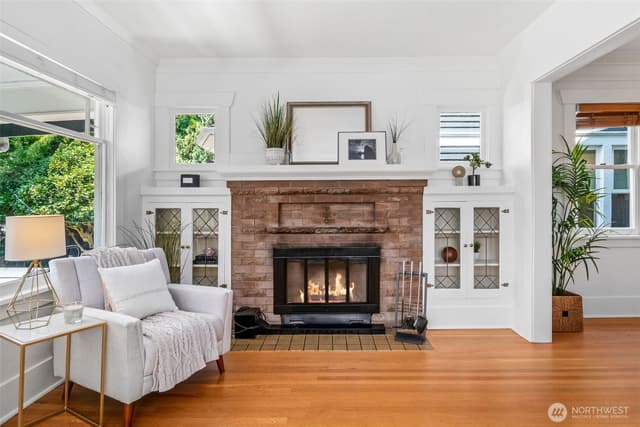 Property photo for 1928 9th Avenue W, Seattle photo 5