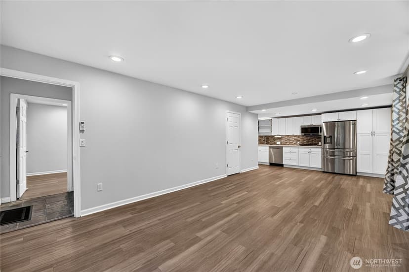 Property photo for 6704 23rd Avenue SW, Seattle photo 20