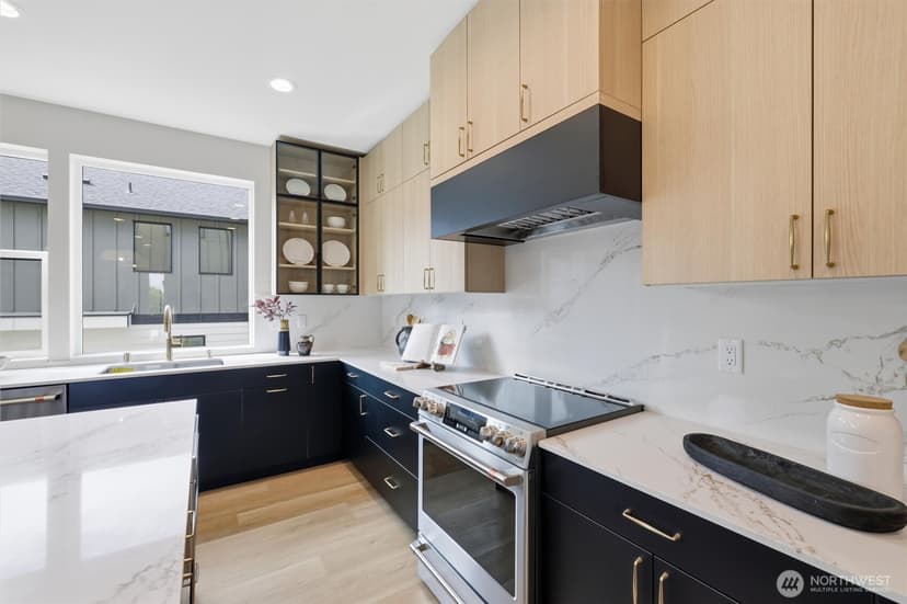 Property photo for 2613 NW 87th Street, Seattle photo 16