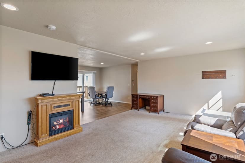 Property photo for 5219 5th Street, Bremerton photo 10