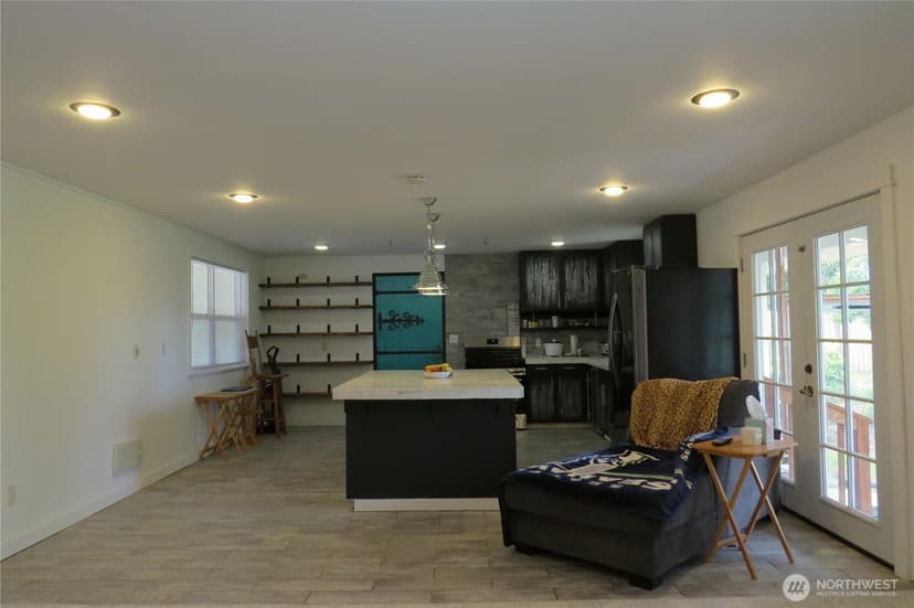 Property photo for 237 Dolphin Avenue NE, Ocean Shores photo 6