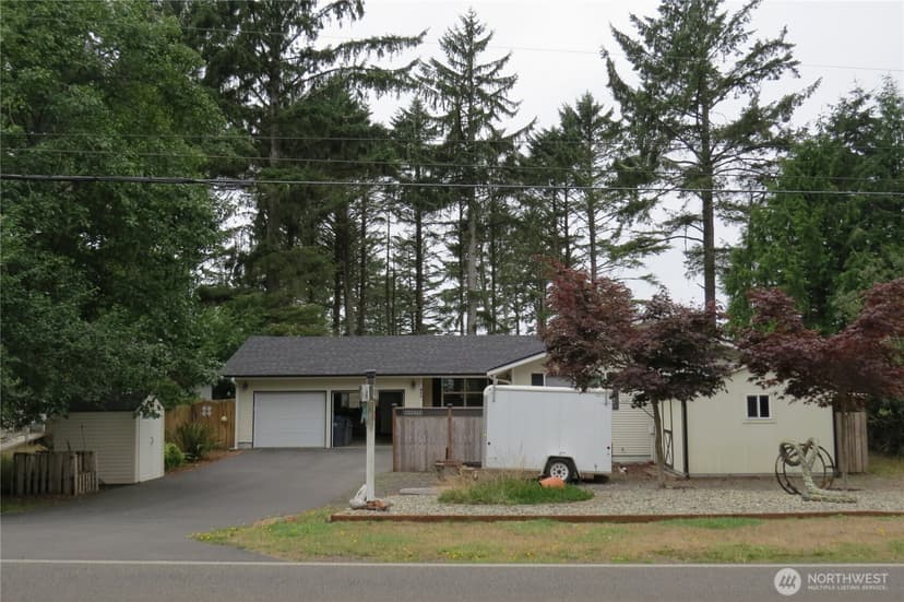 Property photo for 237 Dolphin Avenue NE, Ocean Shores photo 40