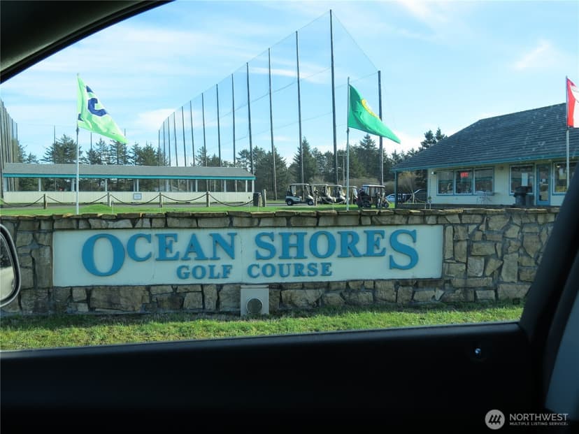 Property photo for 237 Dolphin Avenue NE, Ocean Shores photo 30