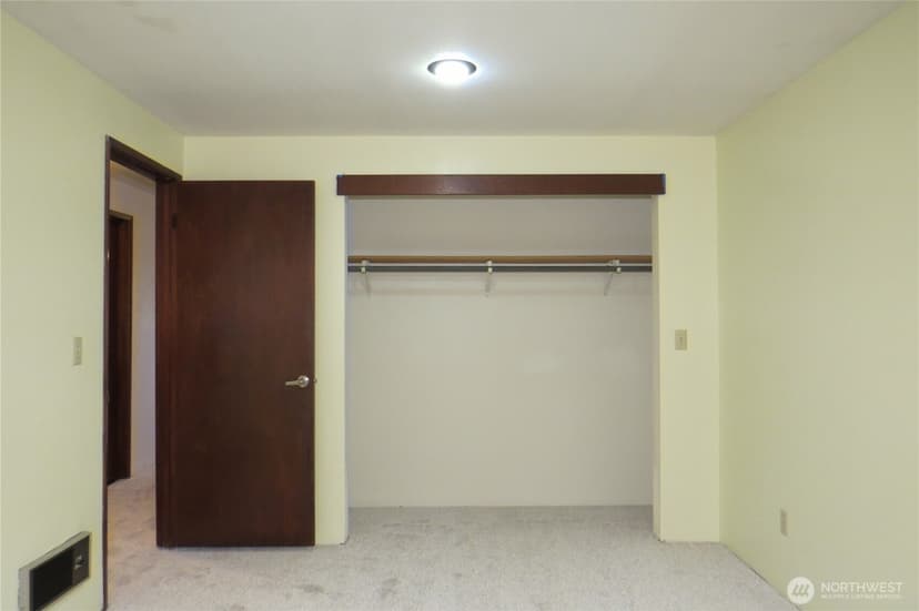 Property photo for 237 Dolphin Avenue NE, Ocean Shores photo 15
