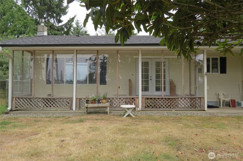Property photo for 237 Dolphin Avenue NE, Ocean Shores photo 21