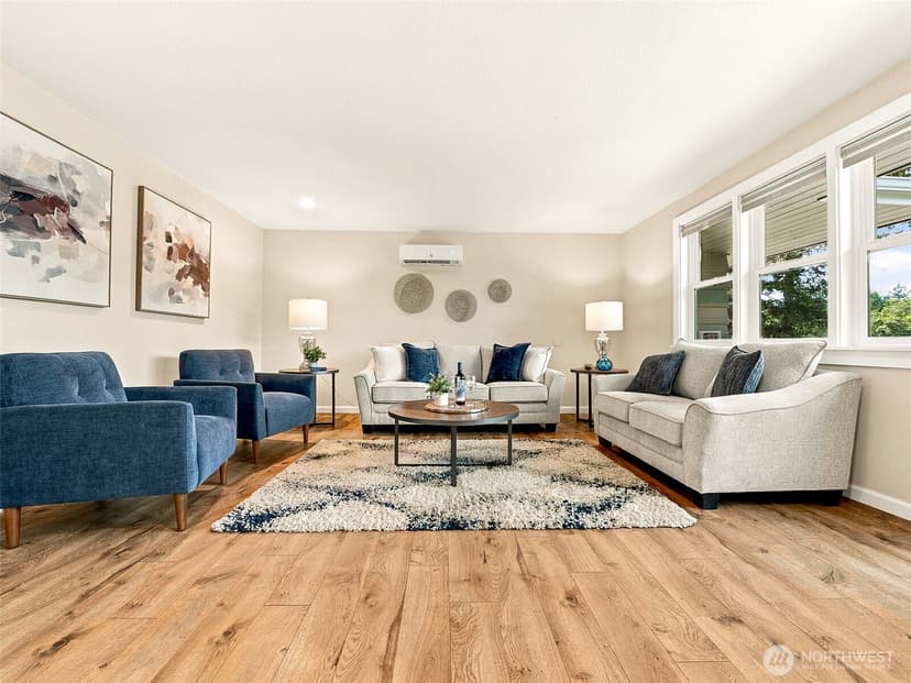 Property photo for 21638 94th Place S, Kent photo 6