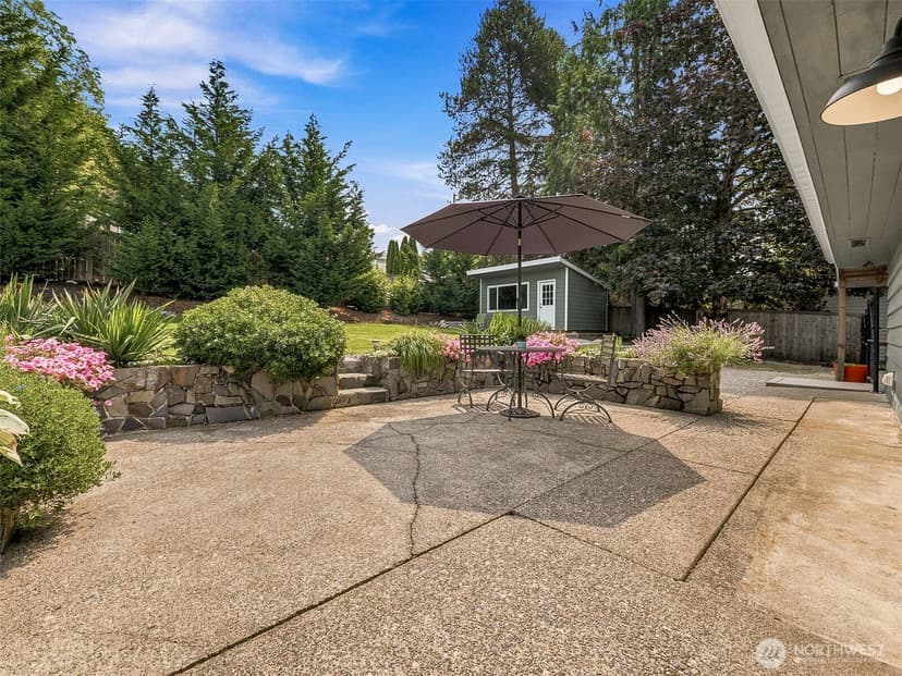 Property photo for 21638 94th Place S, Kent photo 30