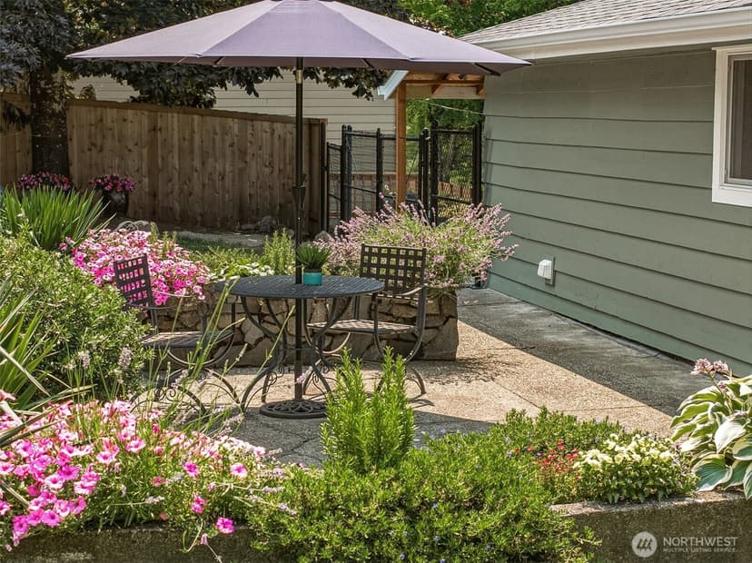 Property photo for 21638 94th Place S, Kent photo 34