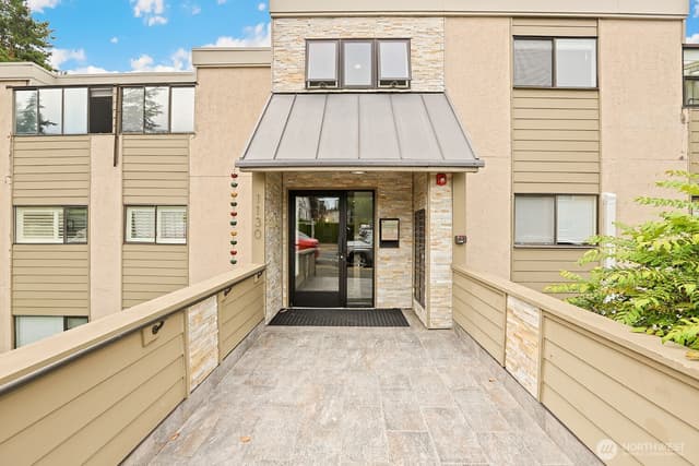 Property photo for 1130 5th Avenue S #201, Edmonds photo 3