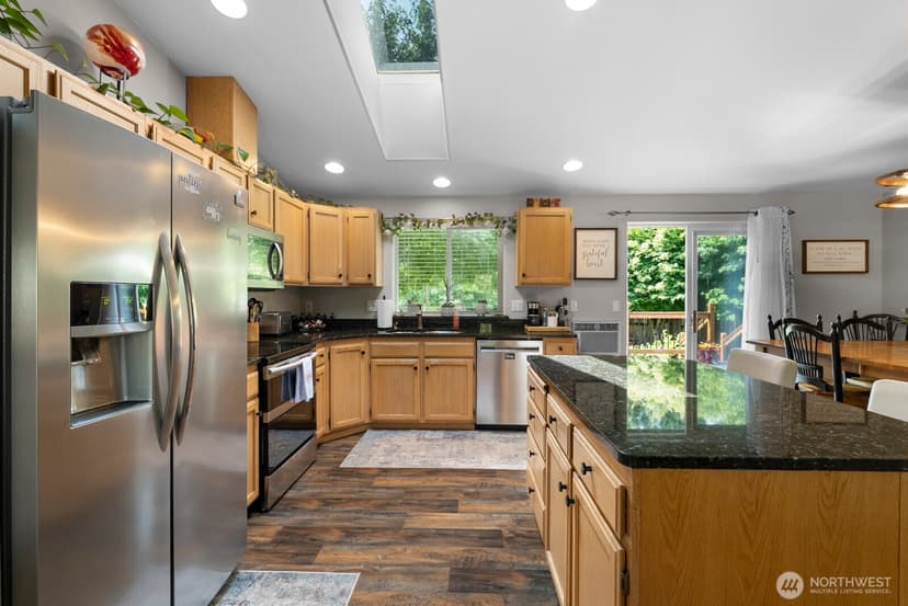Property photo for 20530 Lois Lane, Arlington photo 12