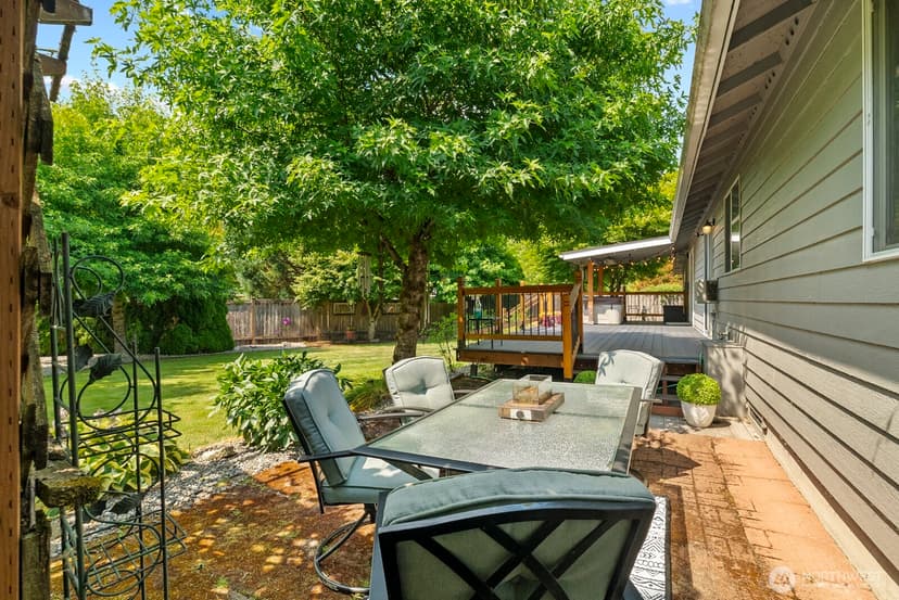 Property photo for 20530 Lois Lane, Arlington photo 29