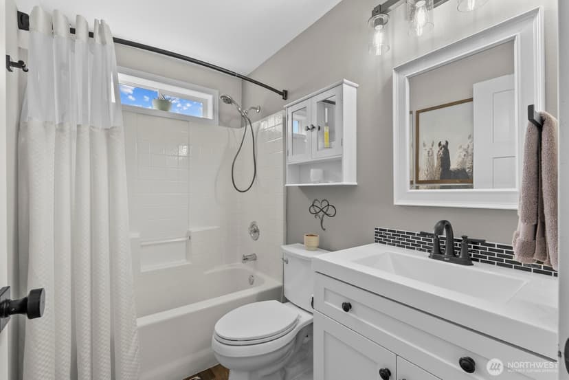 Property photo for 20530 Lois Lane, Arlington photo 25