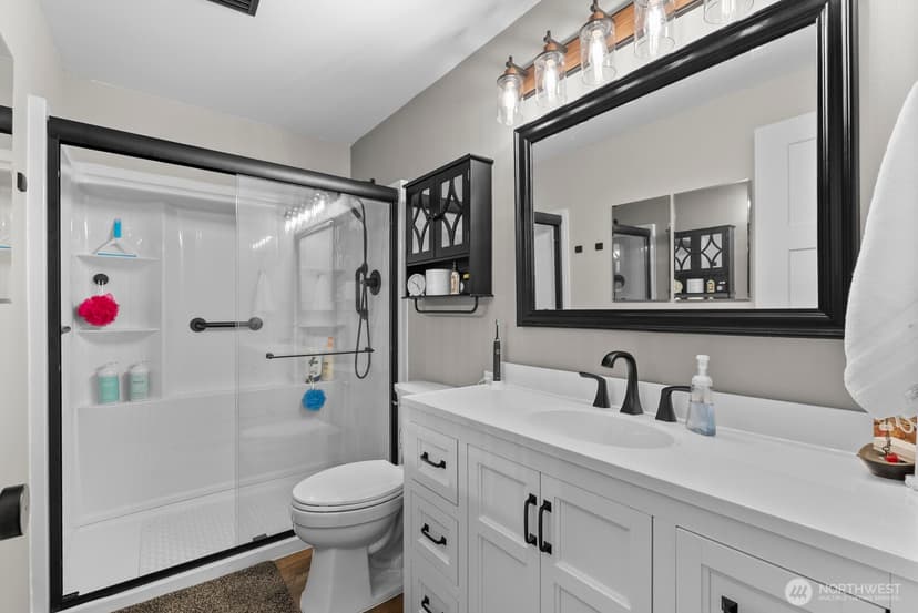 Property photo for 20530 Lois Lane, Arlington photo 19