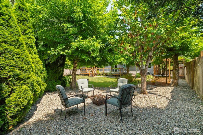 Property photo for 20530 Lois Lane, Arlington photo 33