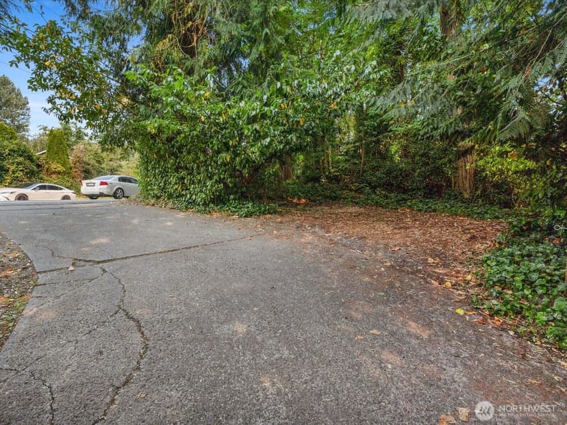 Property photo for 10830 Lake View Drive, Lake Stevens photo 36
