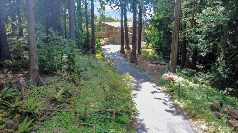 Property photo for 17404 51st Street Ct E, Lake Tapps photo 2