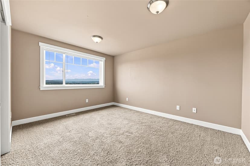 Property photo for 5601 48th Avenue E, Tacoma photo 22