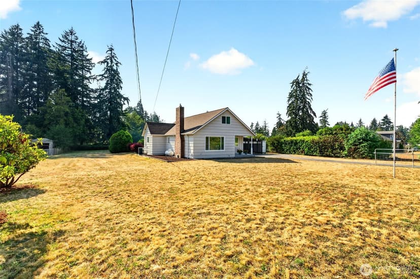 Property photo for 10104 48th Avenue E, Tacoma photo 25