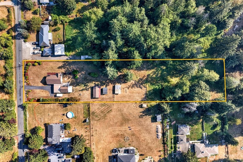 Property photo for 10104 48th Avenue E, Tacoma photo 32