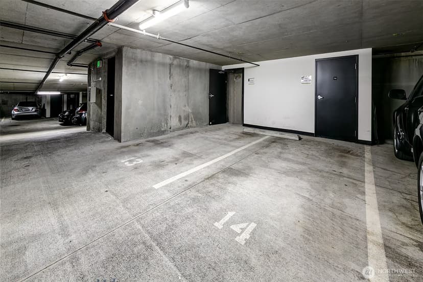Property photo for 2716 Elliott Avenue #605, Seattle photo 17