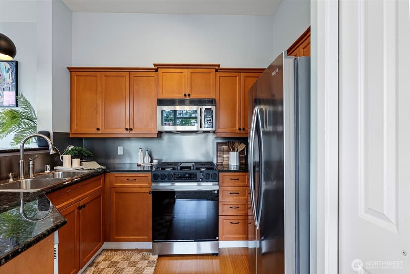 Property photo for 530 4th Avenue W #503, Seattle photo 7