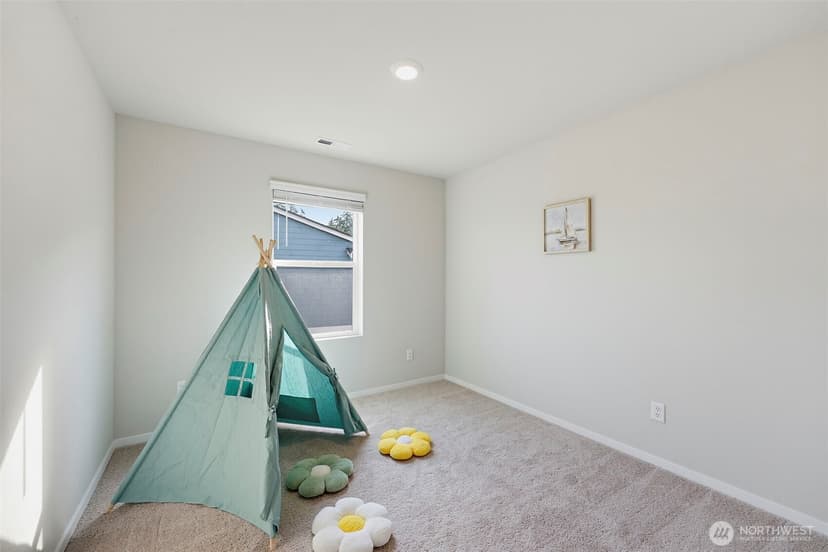 Property photo for 6559 Randolph Drive NE, Bremerton photo 22