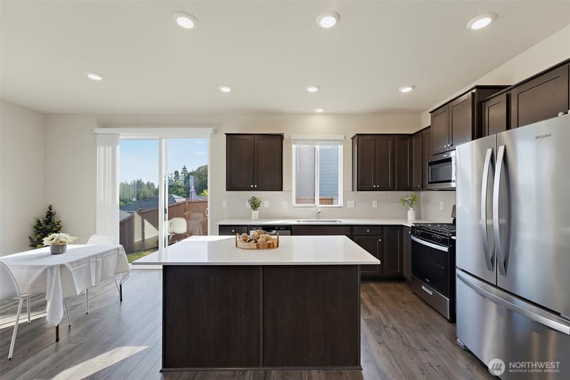 Property photo for 6559 Randolph Drive NE, Bremerton photo 4