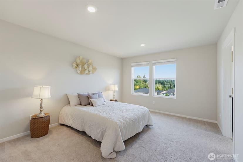 Property photo for 6559 Randolph Drive NE, Bremerton photo 14