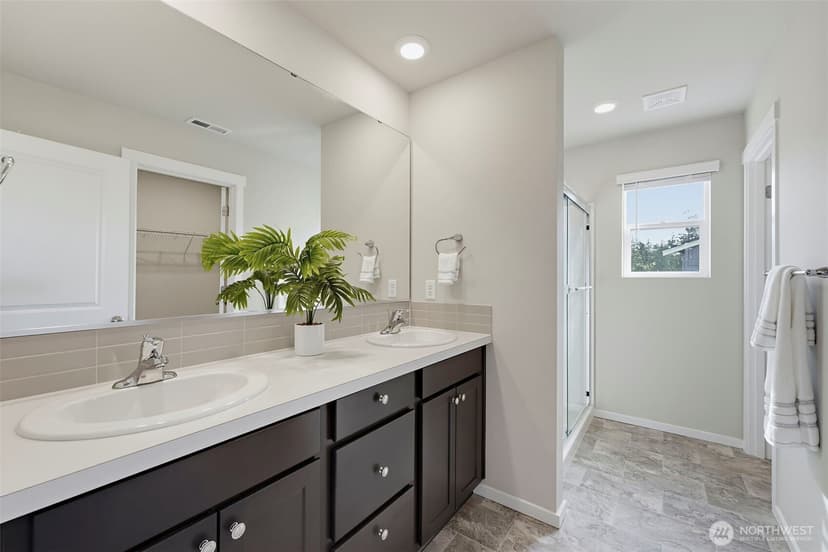 Property photo for 6559 Randolph Drive NE, Bremerton photo 17