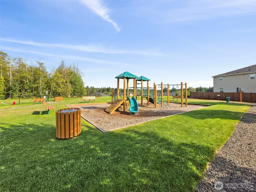 Property photo for 6559 Randolph Drive NE, Bremerton photo 27