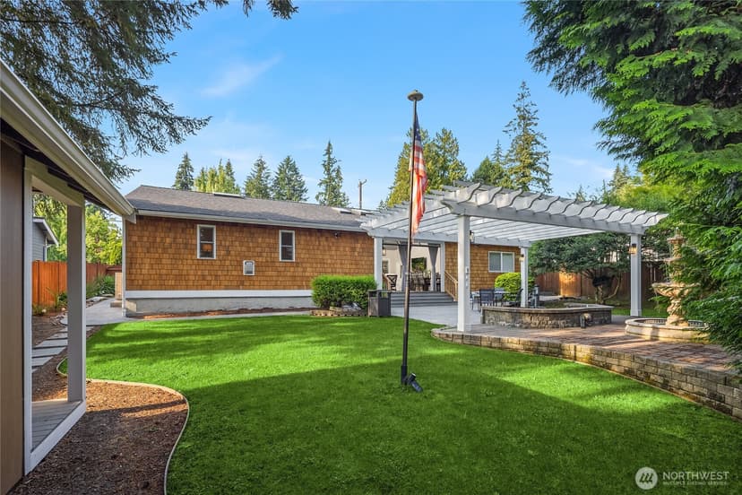 Property photo for 12641 NE 104th Street, Kirkland photo 32