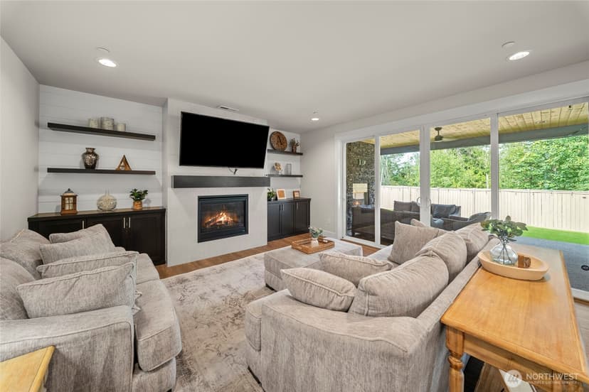Property photo for 7704 Connells Prairie Road E, Bonney Lake photo 7