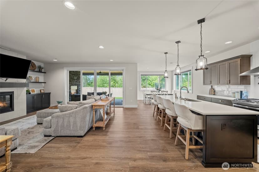 Property photo for 7704 Connells Prairie Road E, Bonney Lake photo 8