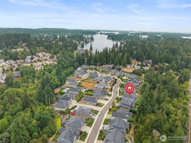 Property photo for 7704 Connells Prairie Road E, Bonney Lake photo 2