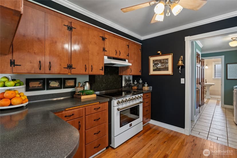Property photo for 4025 Brouse Boulevard W, University Place photo 14