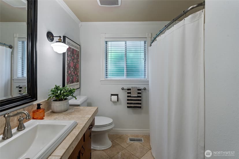 Property photo for 4025 Brouse Boulevard W, University Place photo 24