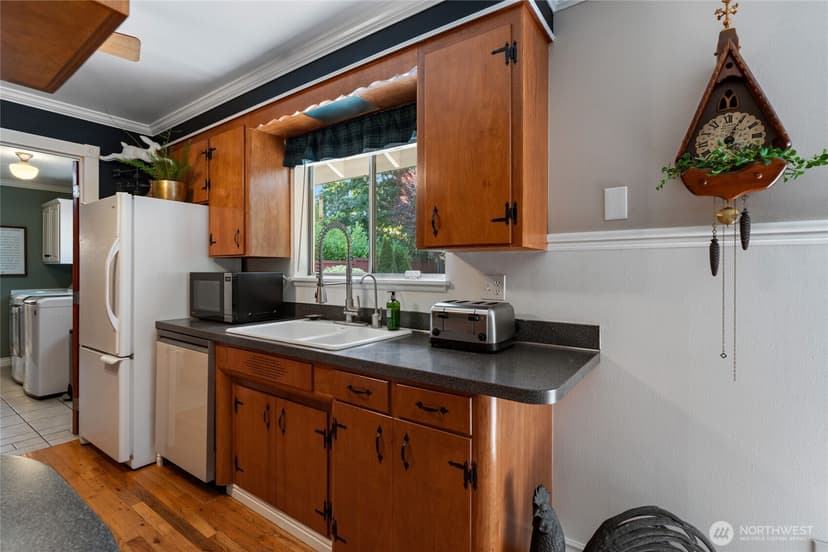 Property photo for 4025 Brouse Boulevard W, University Place photo 13