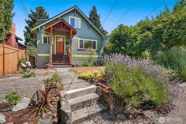 Property photo for 3422 21st Avenue S, Seattle photo 2