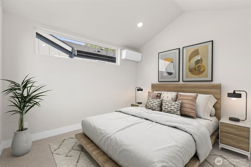 Property photo for 1407 29th Avenue #B, Seattle photo 13