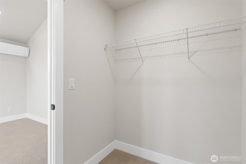Property photo for 1407 29th Avenue #B, Seattle photo 19