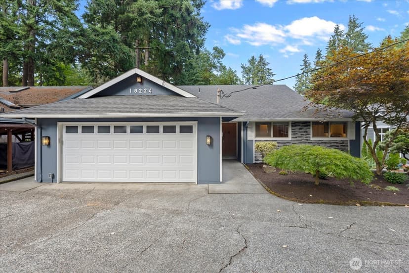 Property photo for 18224 24th Avenue NE, Shoreline photo 5