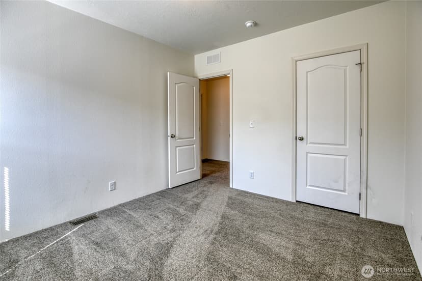 Property photo for 141 Frigate Street NW, Ocean Shores photo 17