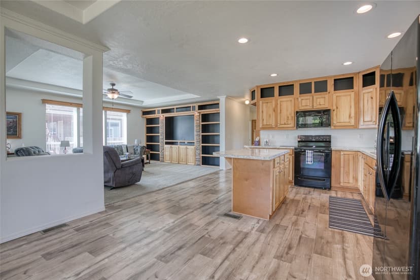 Property photo for 141 Frigate Street NW, Ocean Shores photo 12